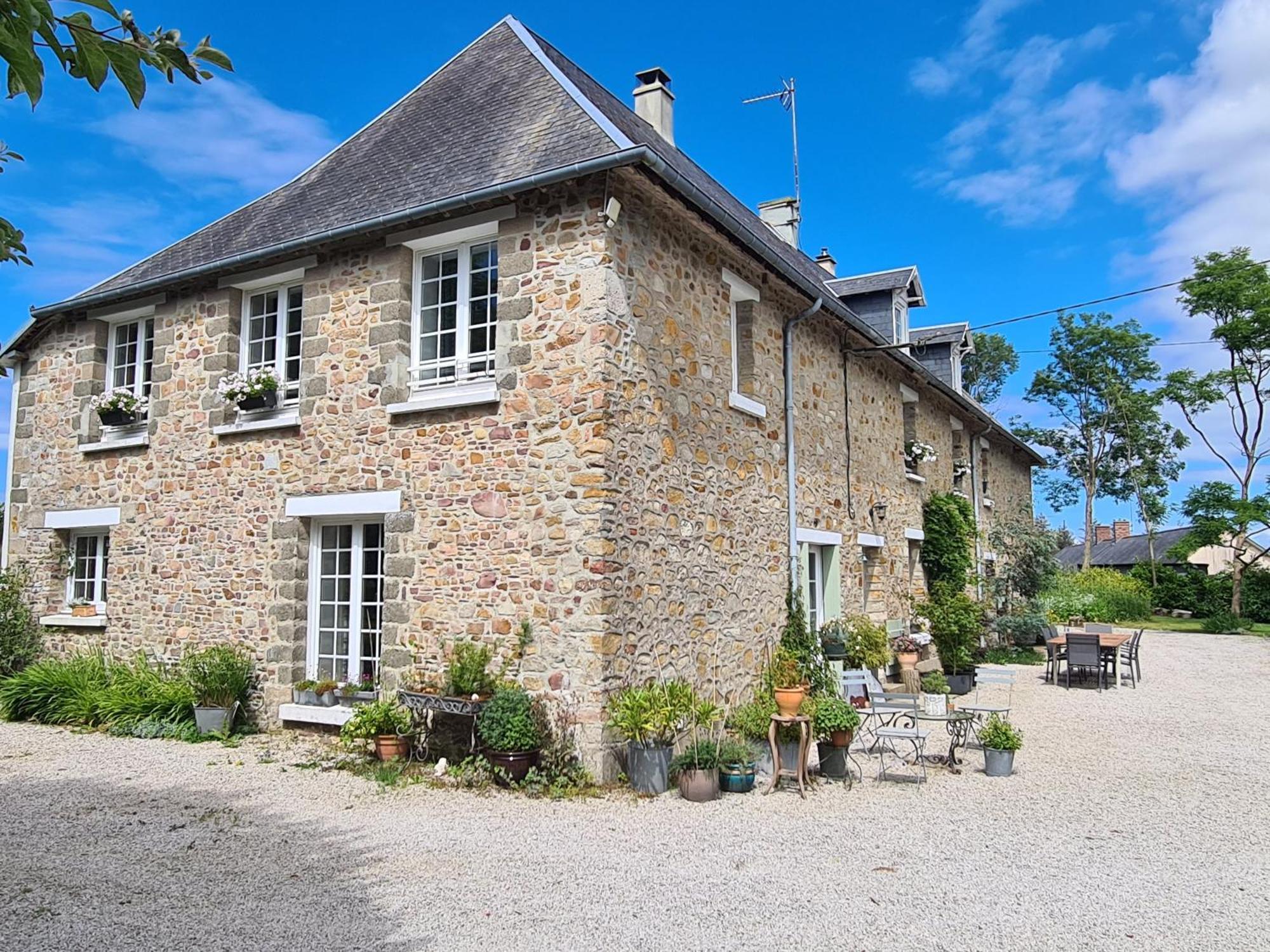 La Maison Des Tilleuls Bed & Breakfast Saint-Germain-Sur-Seves Exterior photo